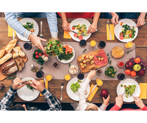 How to enjoy the food, the fun, and still be kind to your blood sugar this December